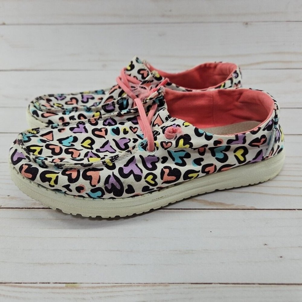 Hey Dude Wendy Youth Girls Size 4 Shoes White Pink Leopard‎ Heart Low Sneakers